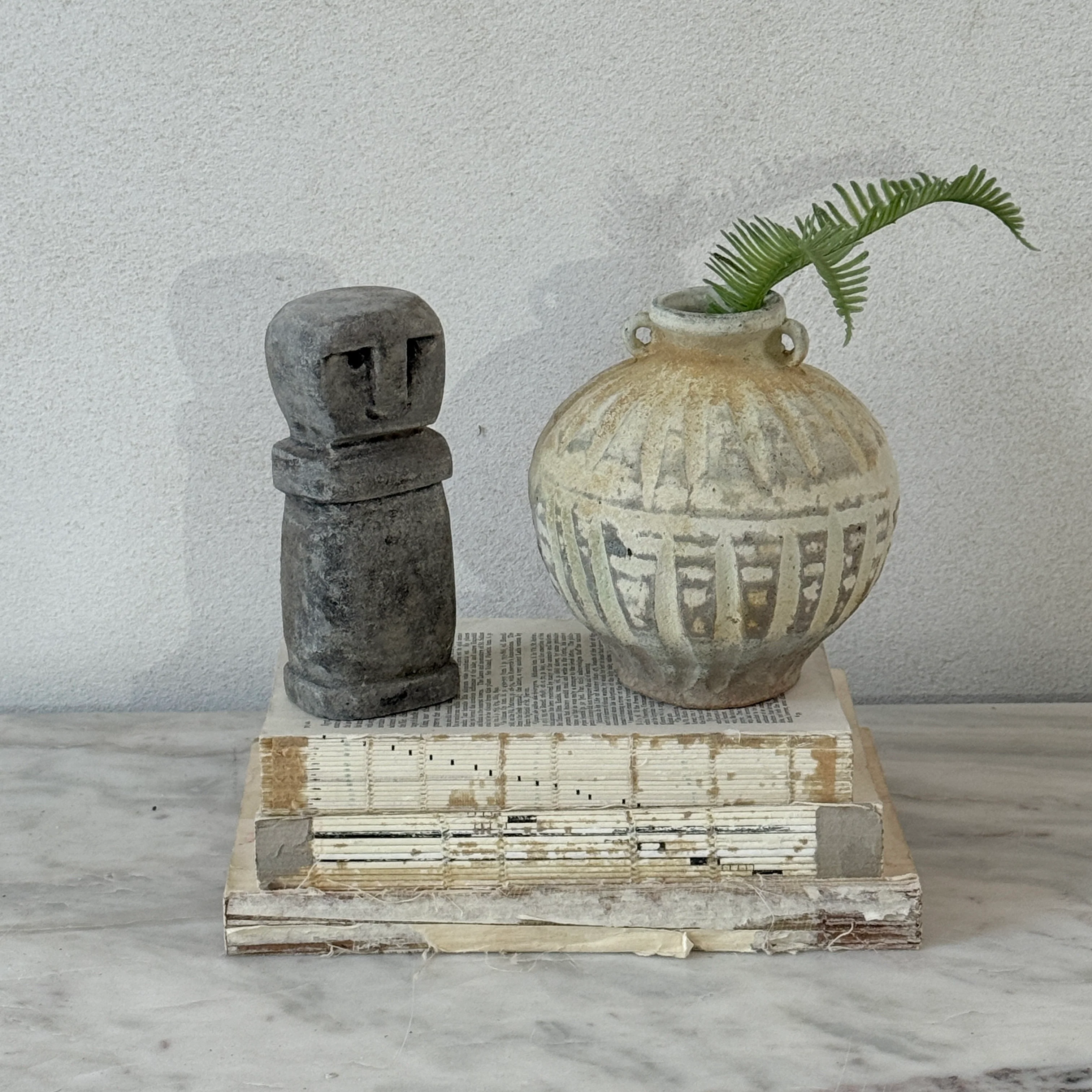 Decorative stone Sumba statue | Medium - Image 2