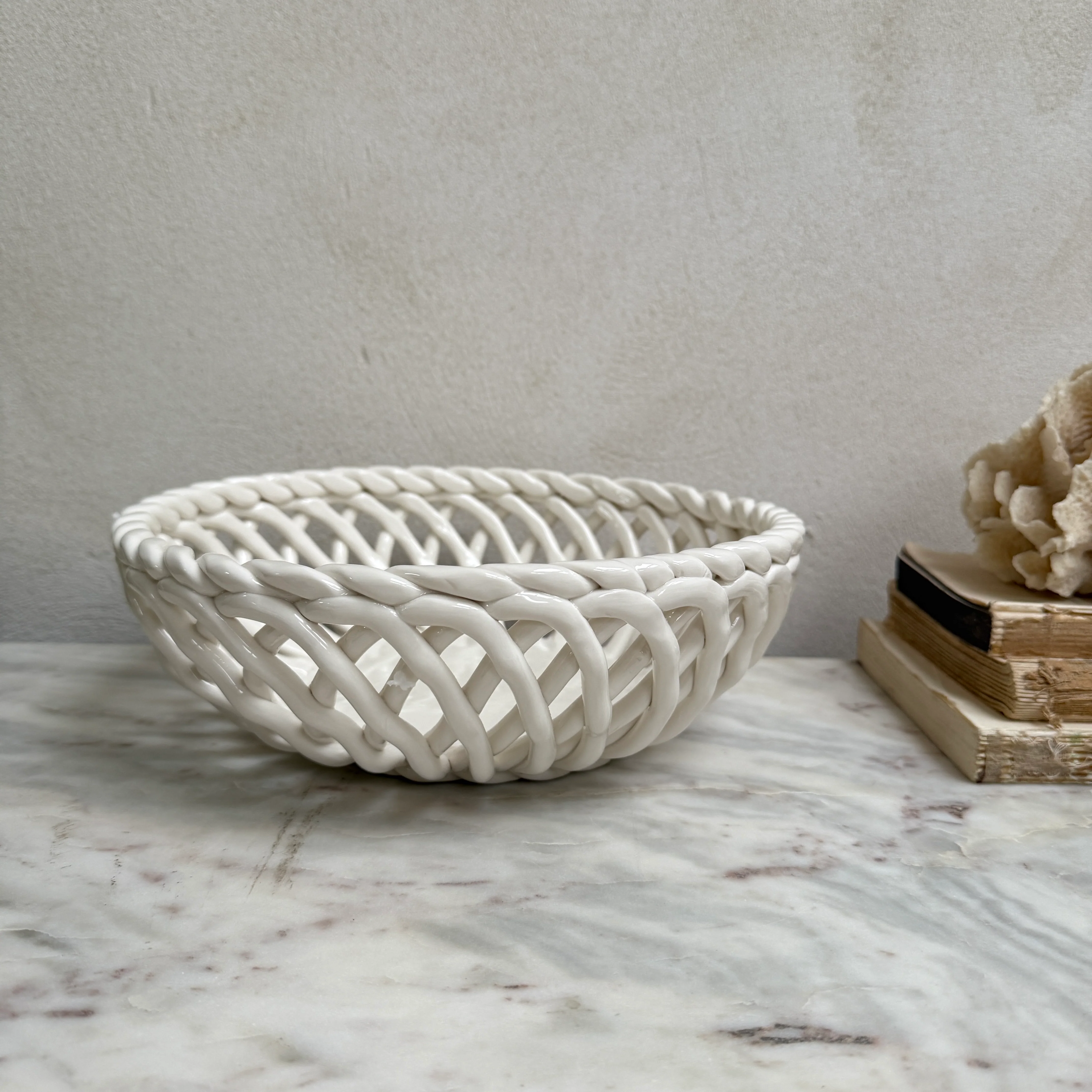 Porcelain white basket bowl | Ruth - Image 4